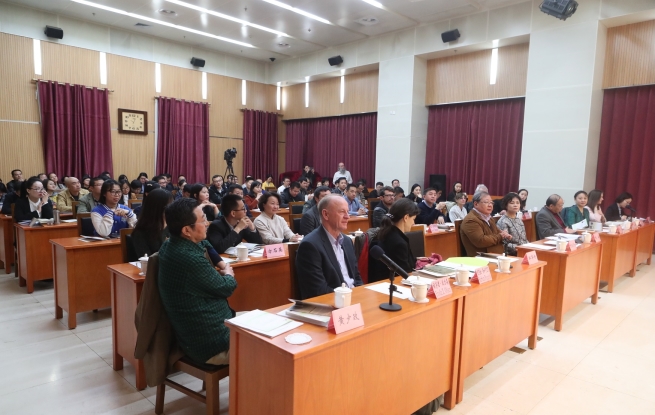 ��ѧ��Խ���ȣ������绯��