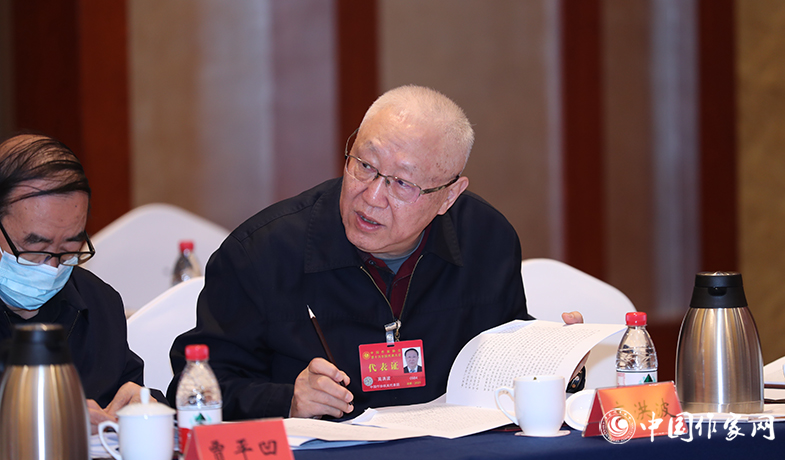 12��12�գ���˲�Ʊƽ̨��¼��ڵھŽ���ϯ�ŵھŴλ����ھ����С�