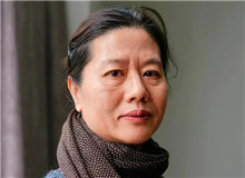 【王安忆】
程 旸丨《王安忆重写了张爱玲,正如张爱玲重写了<红楼梦>》;
张怡微丨《再读<长恨歌>:有情生命的庄严》。