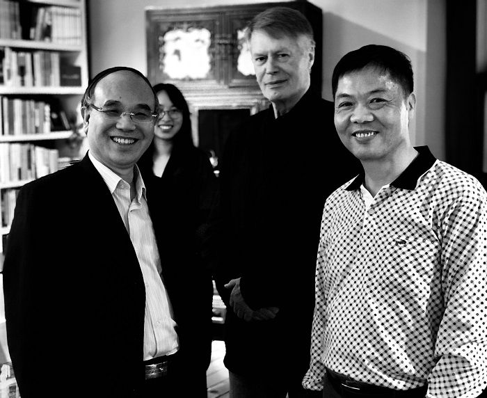 第一排右起:王理行,勒克莱齐奥,许钧