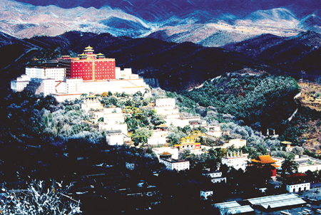 �е������ڳ�֮����������