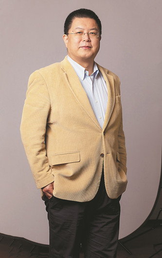 宋明炜:美国韦尔斯利学院东亚系教授、系主任,现任(美国)中国现代文学与比较文学学会会长