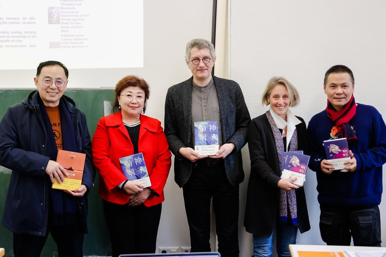 �����򺣵±���ѧ����