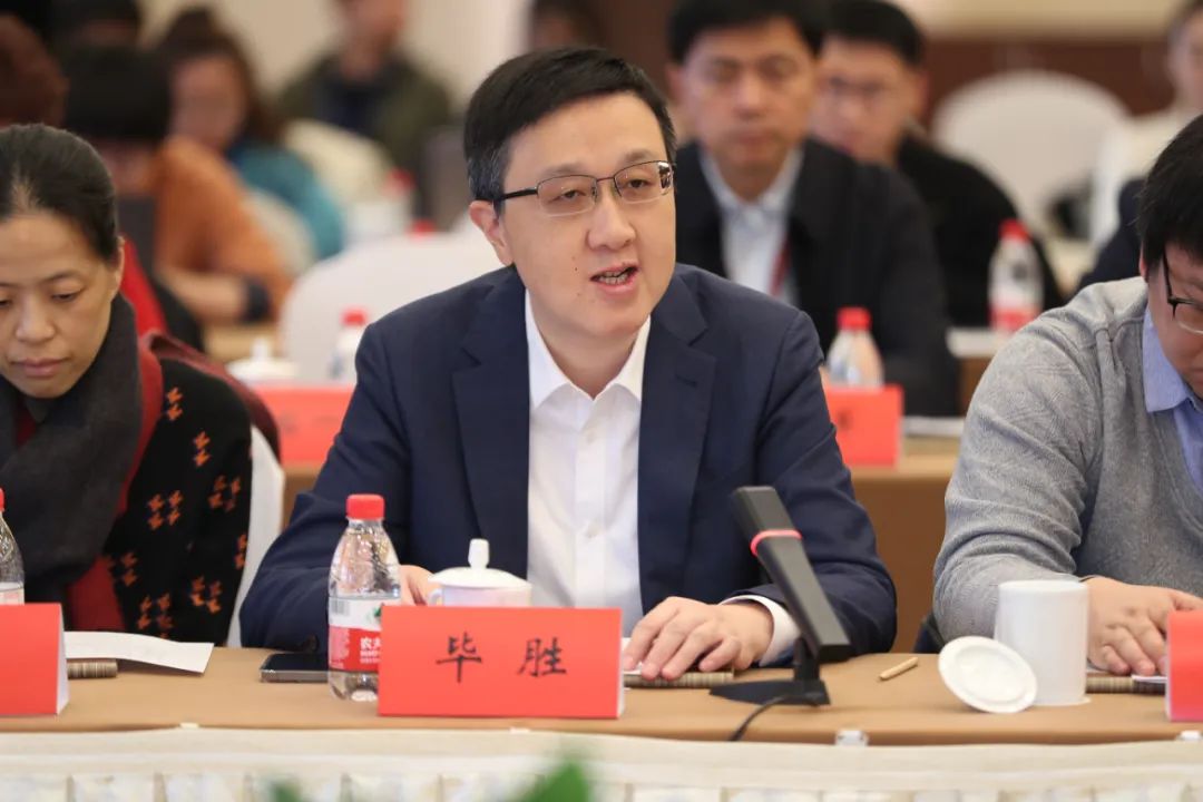 ��ʤ����