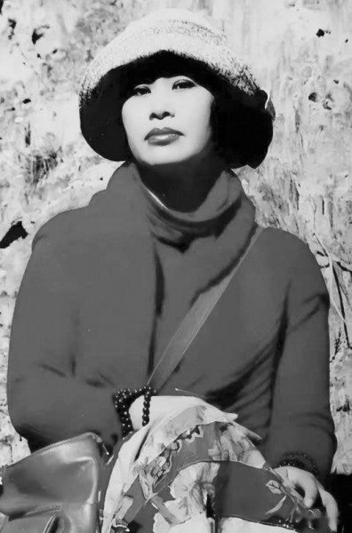  ���У�д���滭������������