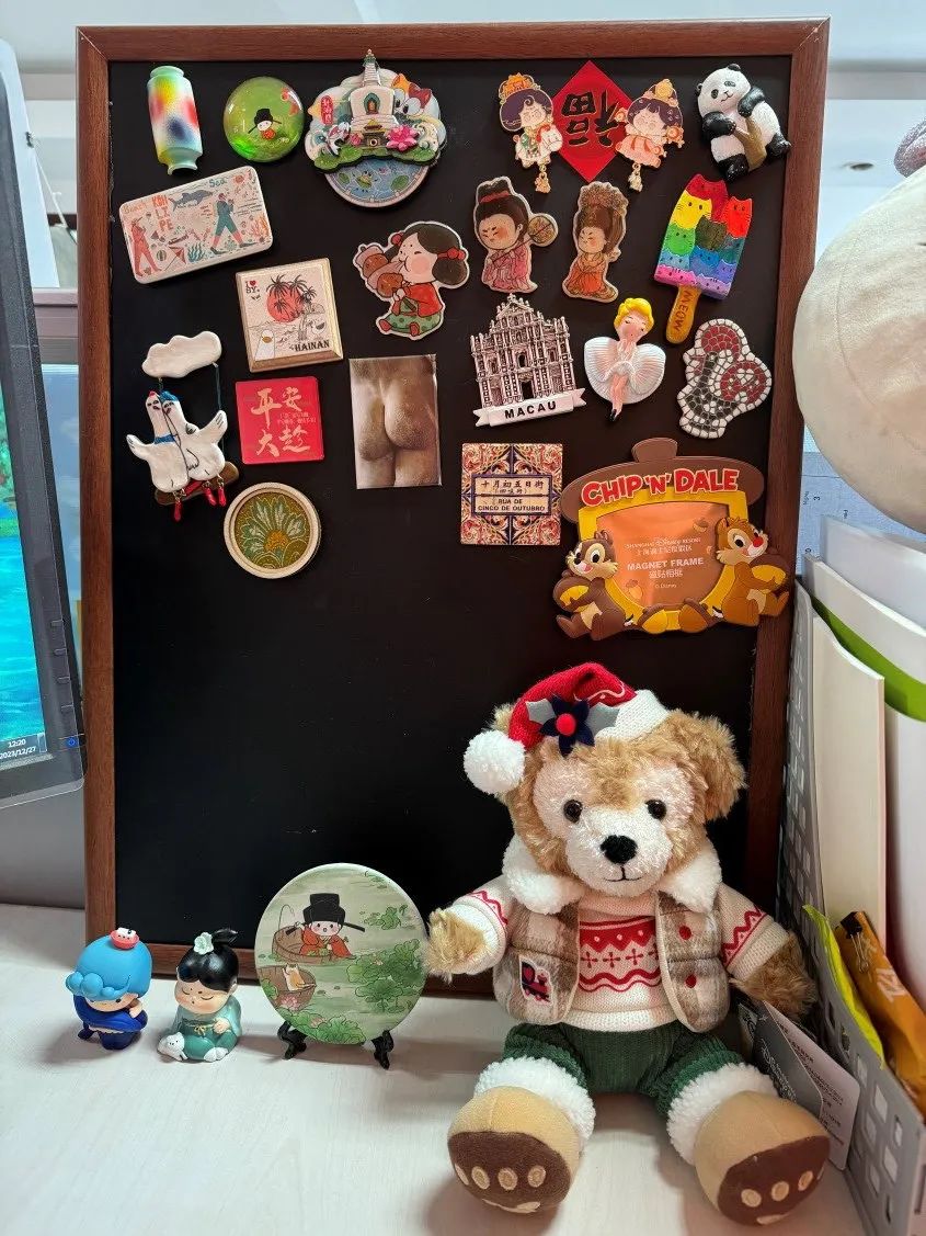 �칫��һ�ǵı�����С�ڰ壬�����Ѻ��Լ��Ӹ��ش������İ�����֪