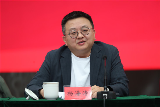 ��η���