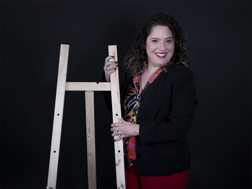 �������