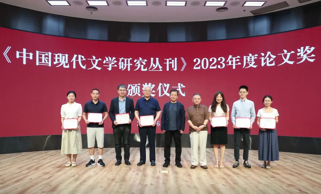 ������佱�α���Ӱ