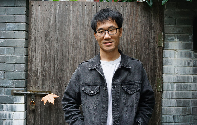 �����˳�����̸ | ��С�֣���һ����ʵ�ĺ�����¥