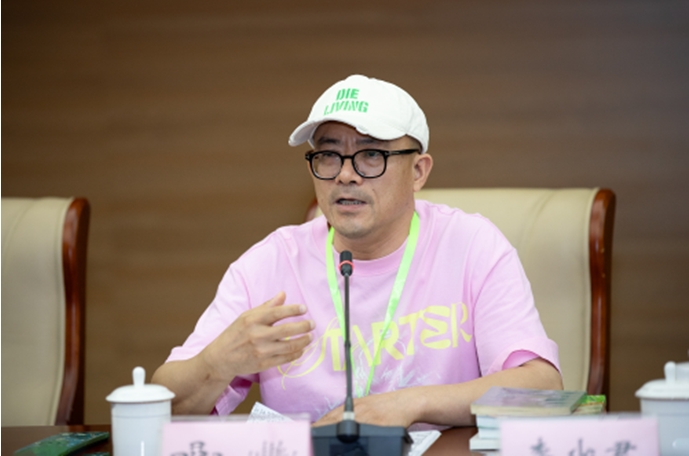 诗集主编吴撇分享