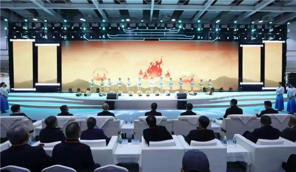 2025�й���ѧʢ�䡤������ѧ���ߵ��Ľ���´����ڳ�ɳ��Ļ